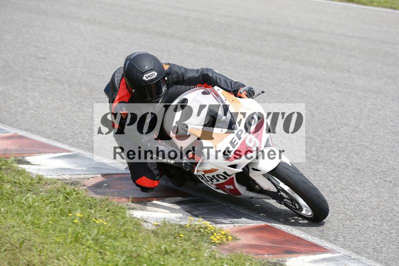 /Archiv-2024/29 12.06.2024 MOTO.CH Track Day ADR/Gruppe gelb/9